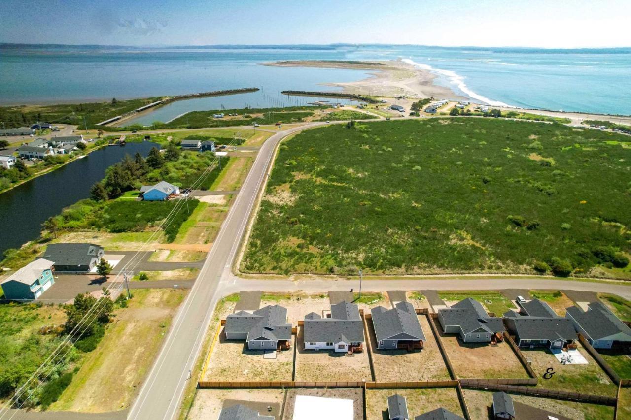 Ocean Shores Home With Game Room - Walk To Beaches! Exteriér fotografie