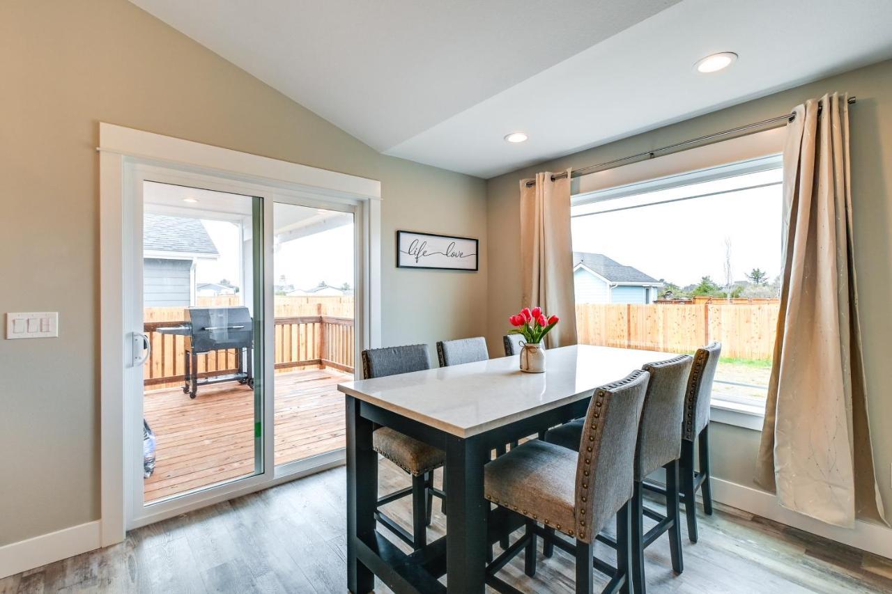 Ocean Shores Home With Game Room - Walk To Beaches! Exteriér fotografie